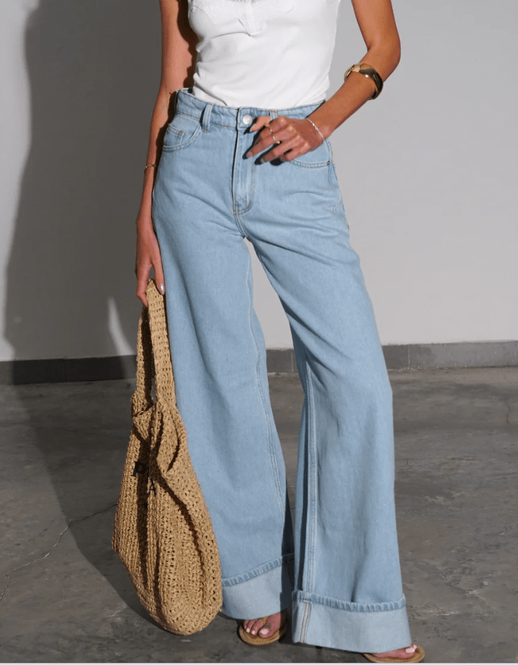 גינס סיירס כחול בהיר - C’est Moi