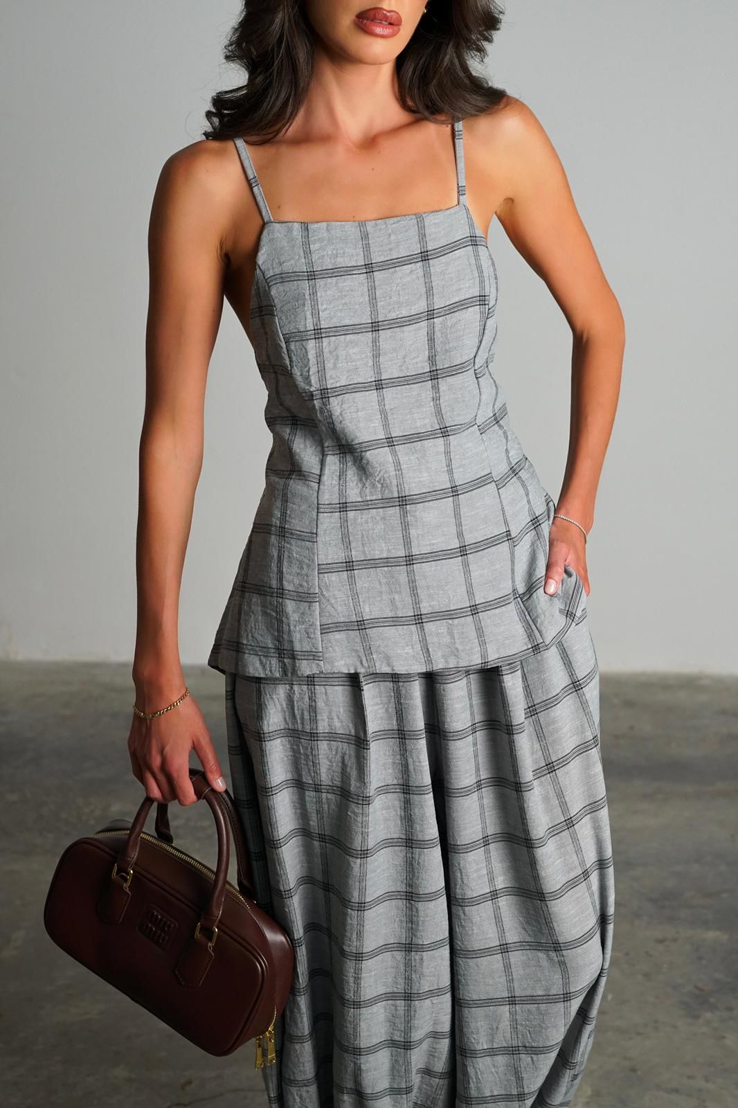 חליפת לובינה - C’est Moi