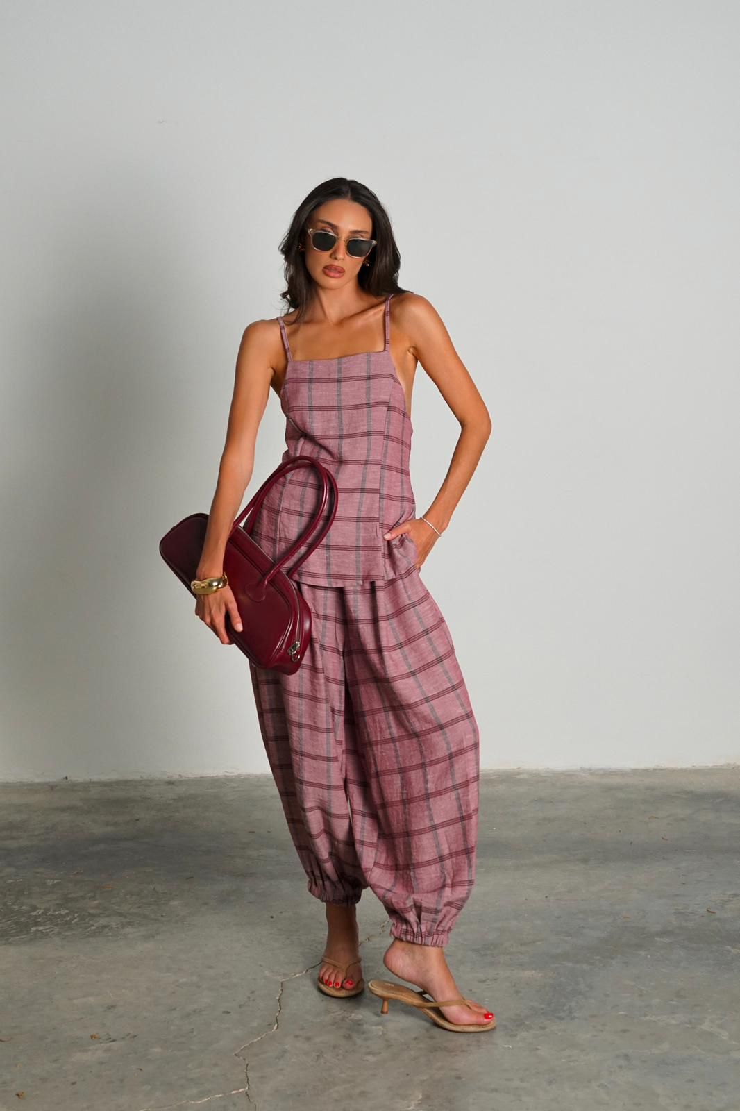 חליפת לובינה - C’est Moi