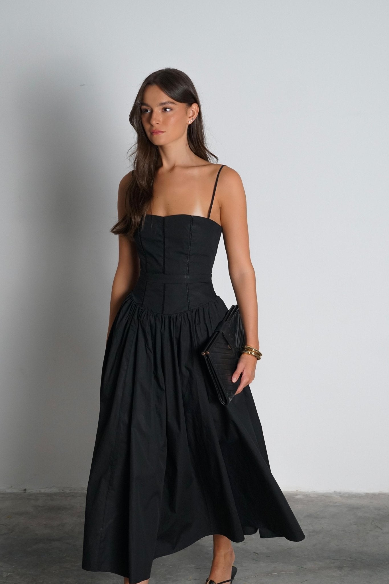 שמלת לומברדו - C’est Moi