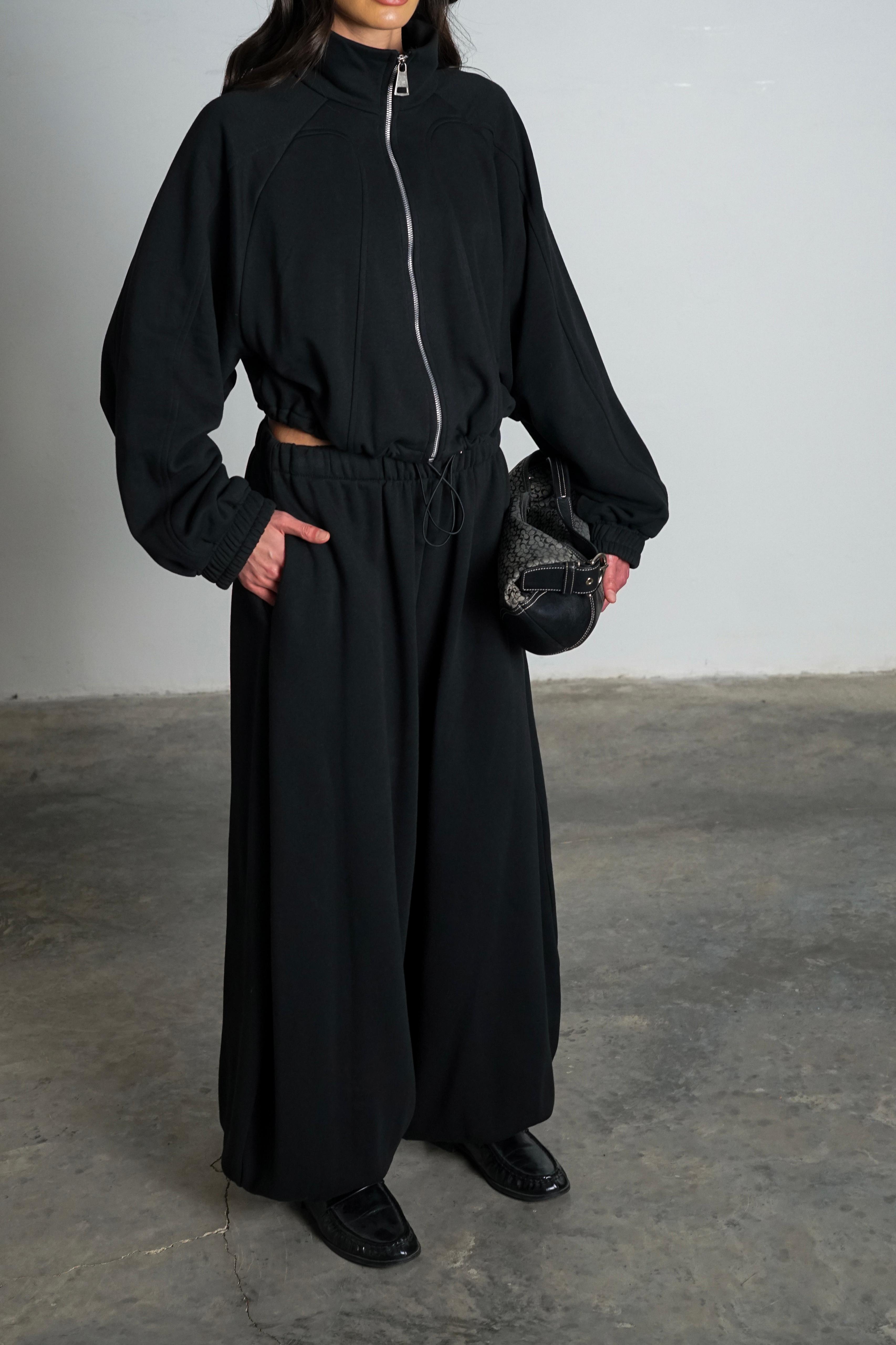 חליפת ריטרי