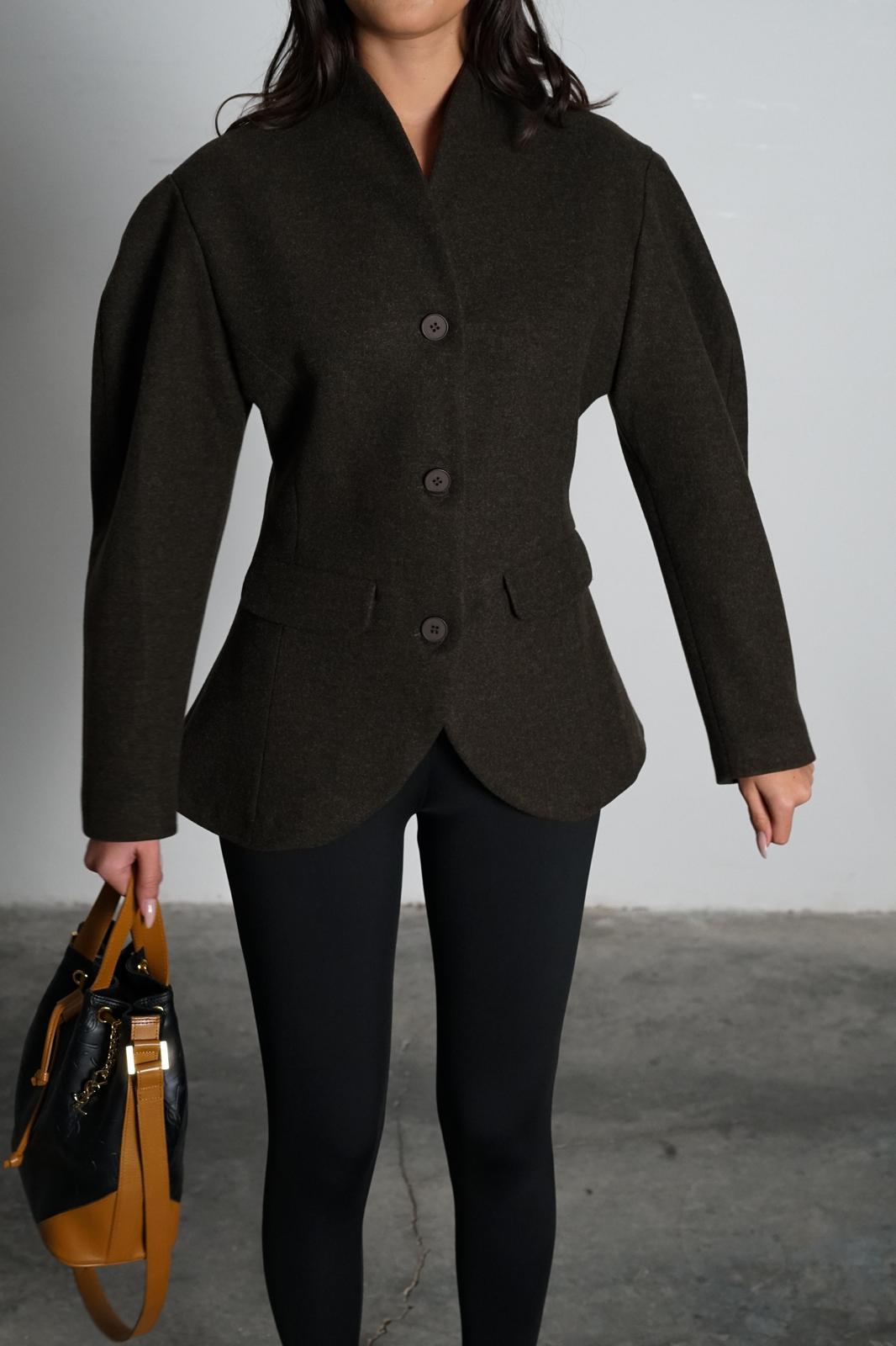 גקט מלסיה חום