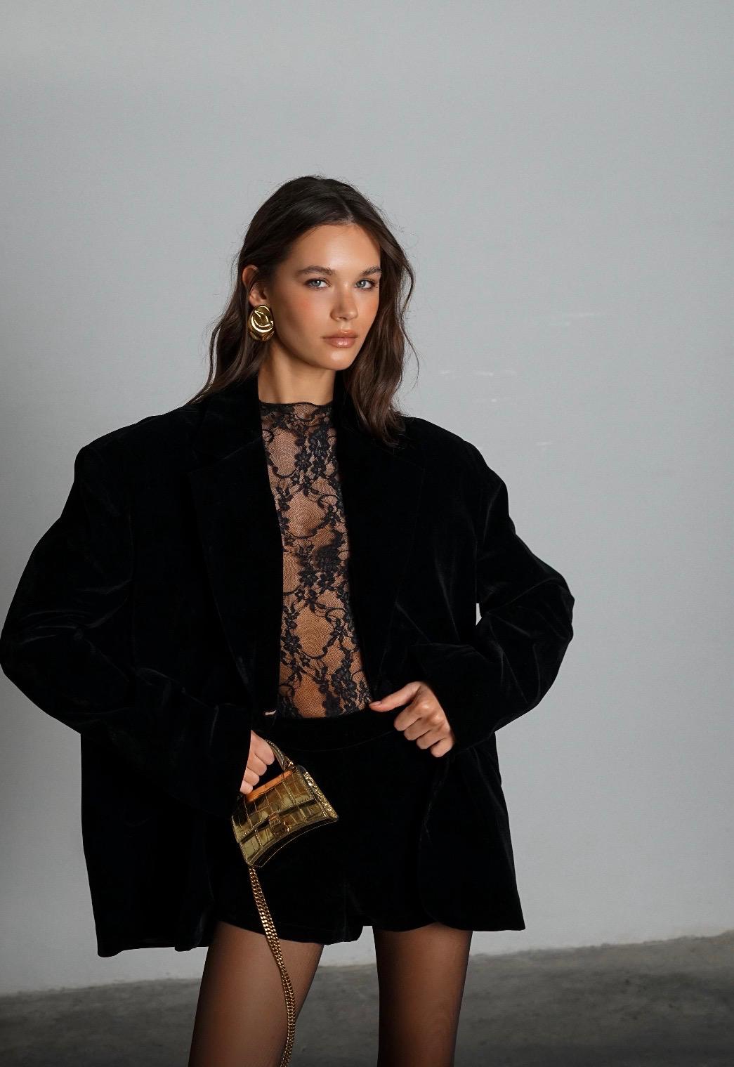 בגד גוף פריורטרי-שחור