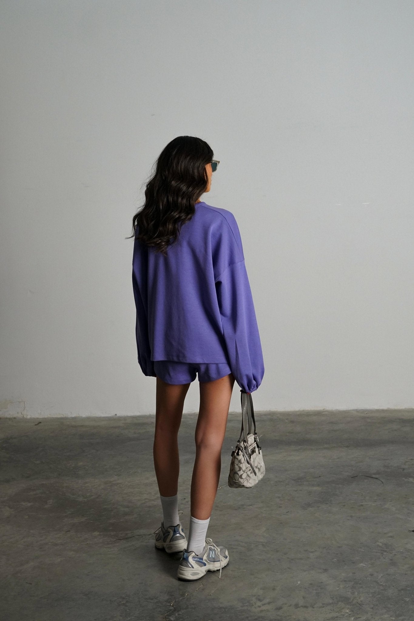 חליפת סאליבן סגול - C’est Moi