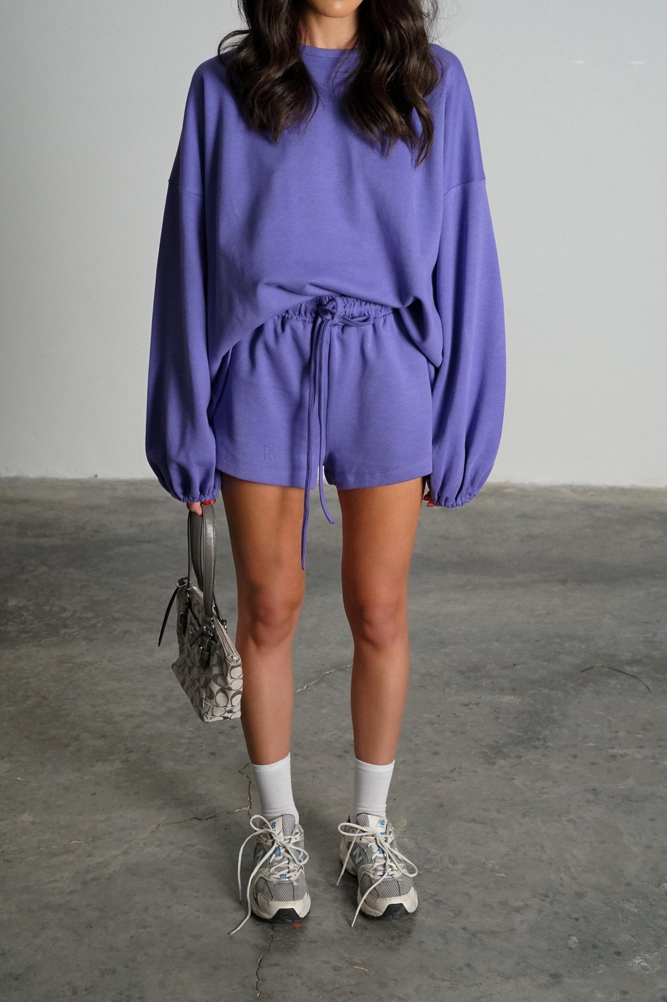 חליפת סאליבן סגול - C’est Moi