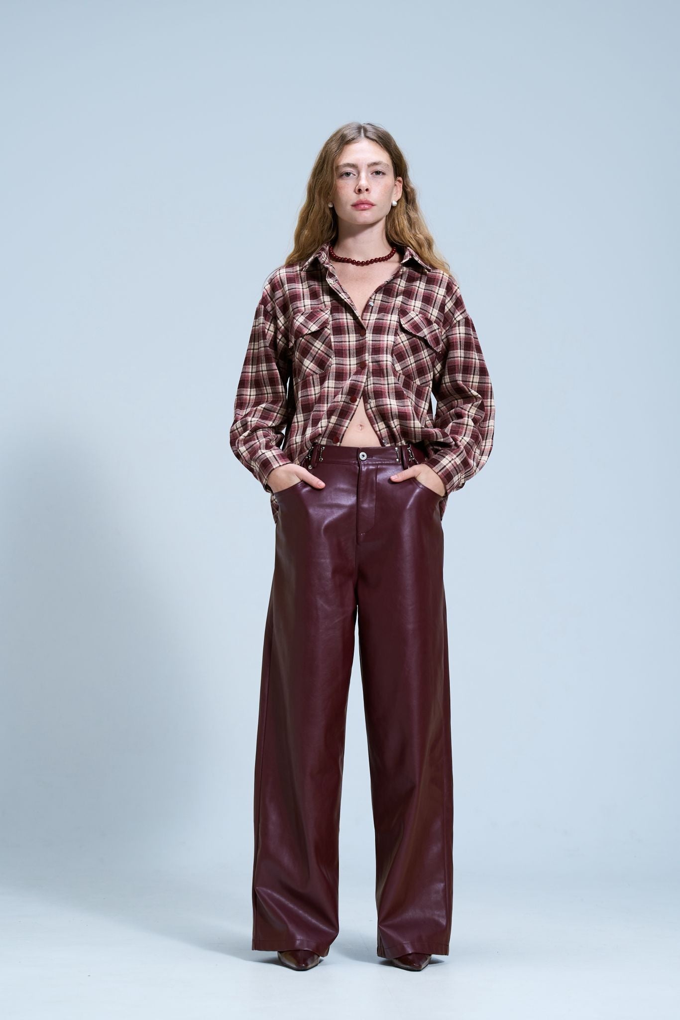 מכנס דמוי עור מייסון בורדו - C’est Moi