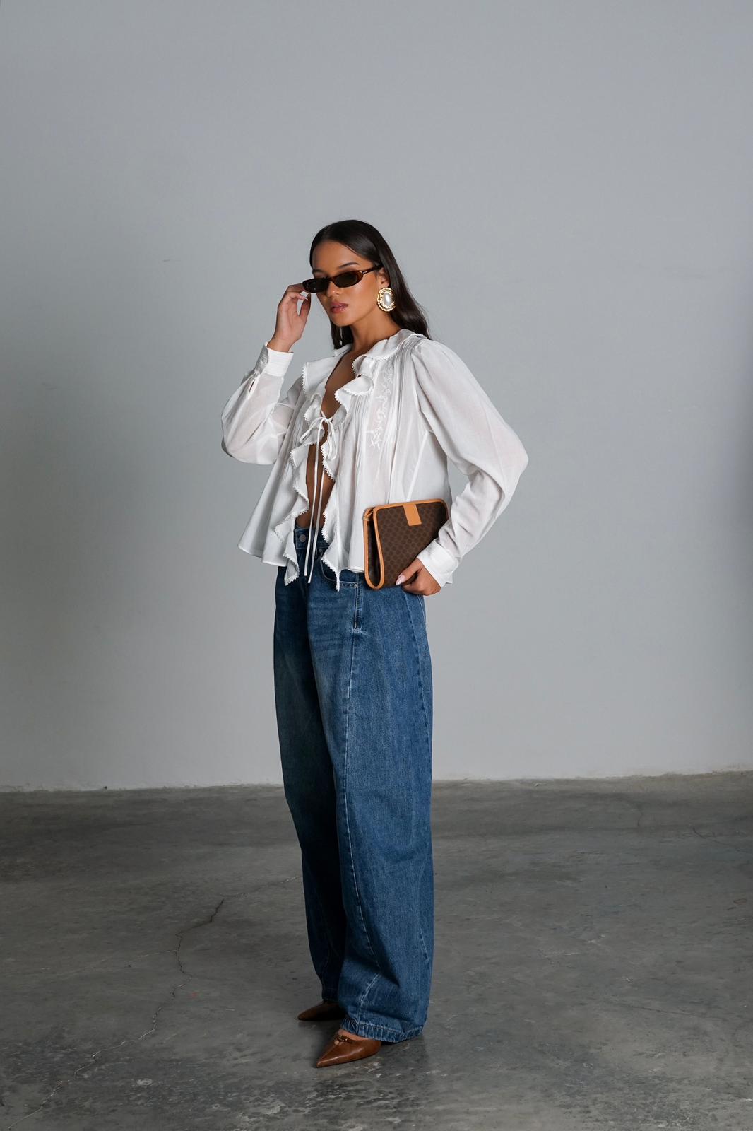 חולצת קרטר לבנה - C’est Moi